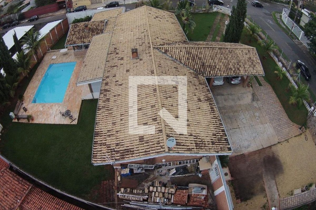 Casa à Venda - Mansões Santo Antônio, 6 Quartos,  700 m2 em , Campinas - sp | SoloBR