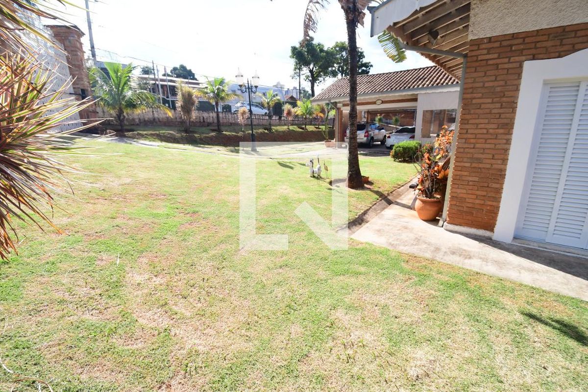 Casa à Venda - Mansões Santo Antônio, 6 Quartos,  700 m2 em , Campinas - sp | SoloBR