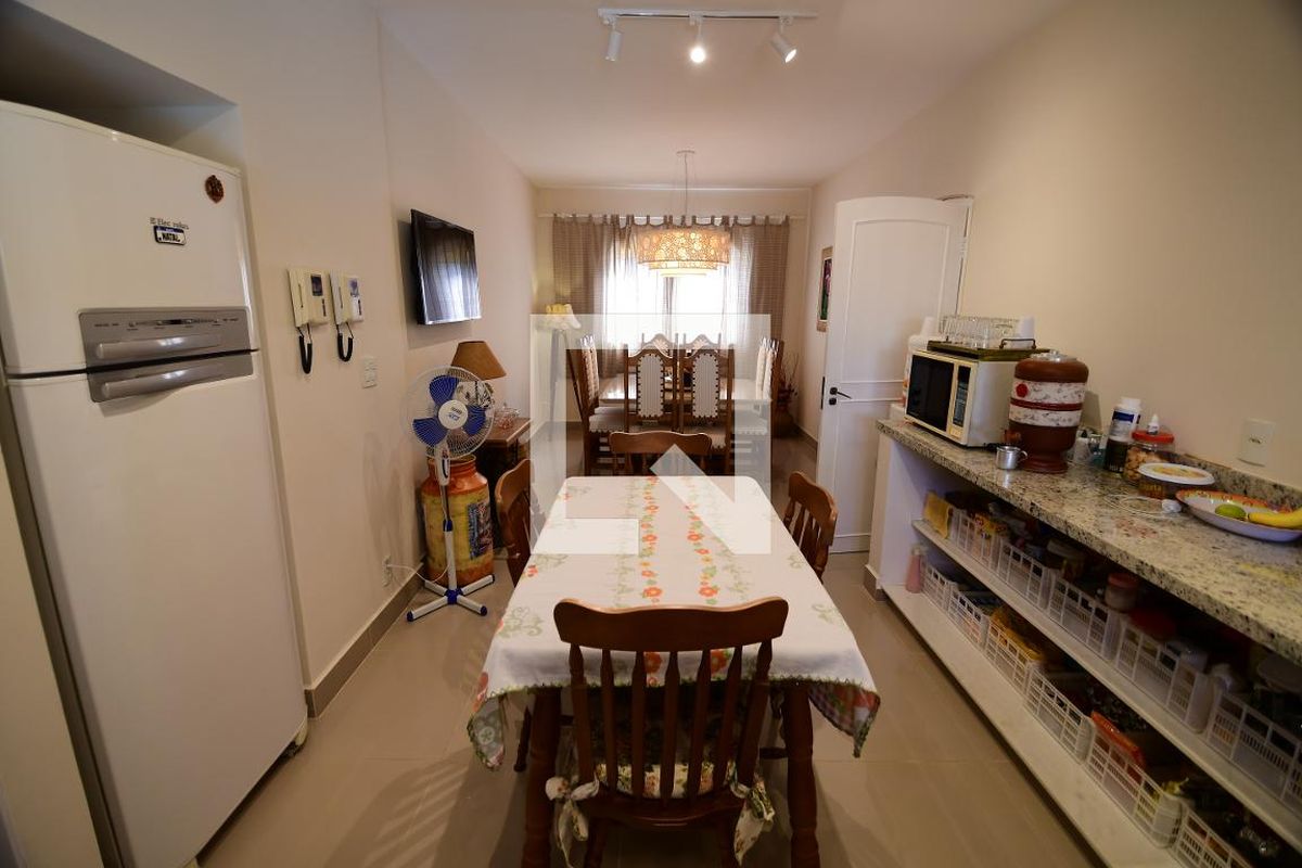 Casa à Venda - Mansões Santo Antônio, 6 Quartos,  700 m2 em , Campinas - sp | SoloBR