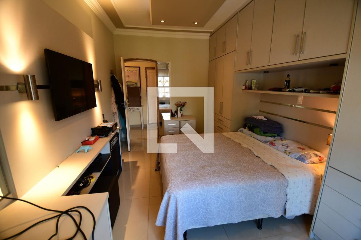Casa à Venda - Mansões Santo Antônio, 6 Quartos,  700 m2 em , Campinas - sp | SoloBR