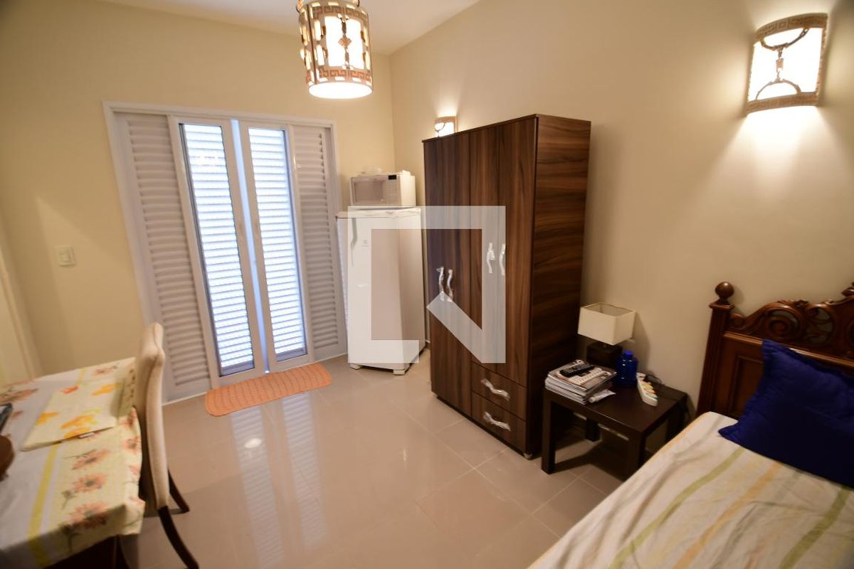 Casa à Venda - Mansões Santo Antônio, 6 Quartos,  700 m2 em , Campinas - sp | SoloBR