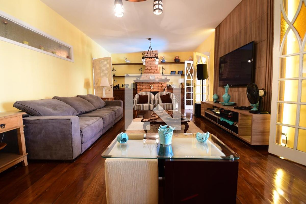 Casa à Venda - Mansões Santo Antônio, 6 Quartos,  700 m2 em , Campinas - sp | SoloBR