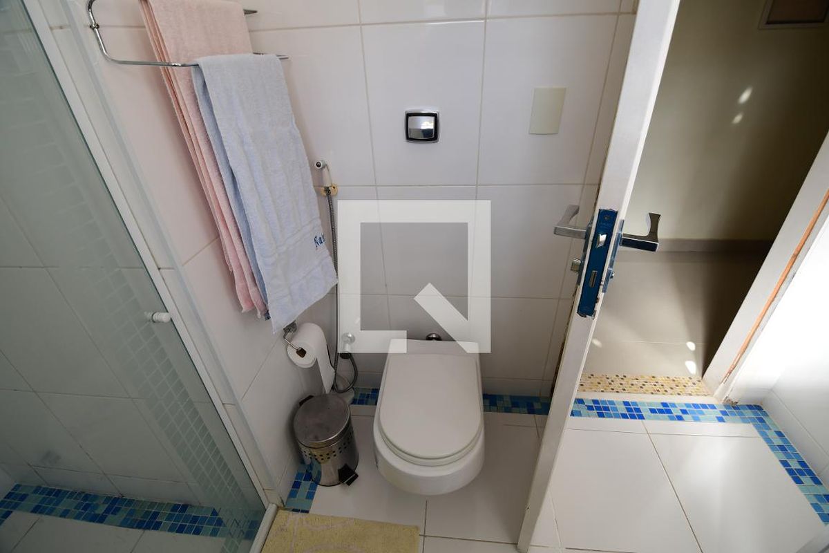 Casa à Venda - Mansões Santo Antônio, 6 Quartos,  700 m2 em , Campinas - sp | SoloBR