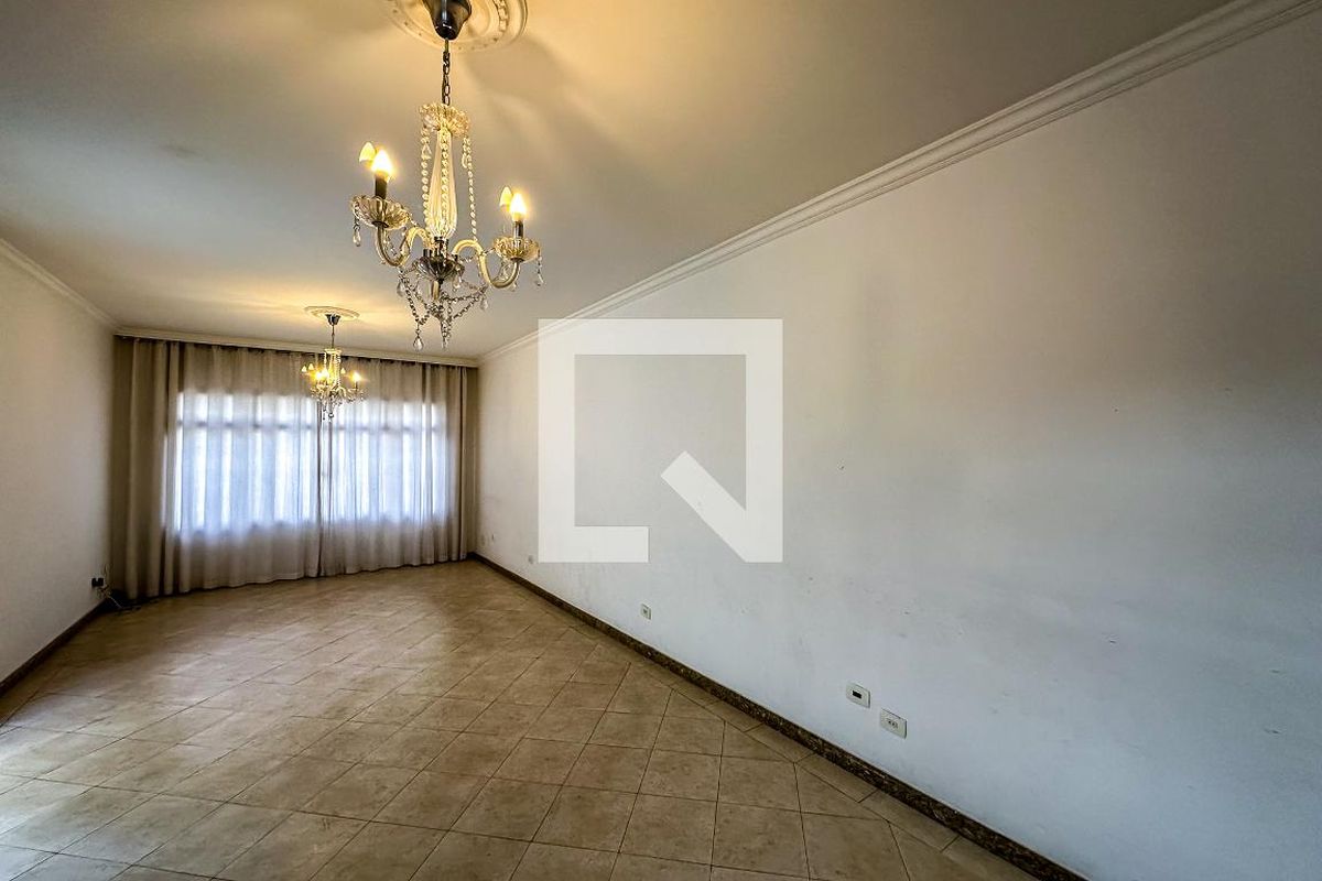 Casa, 3 quartos, 186 m² - Foto 2
