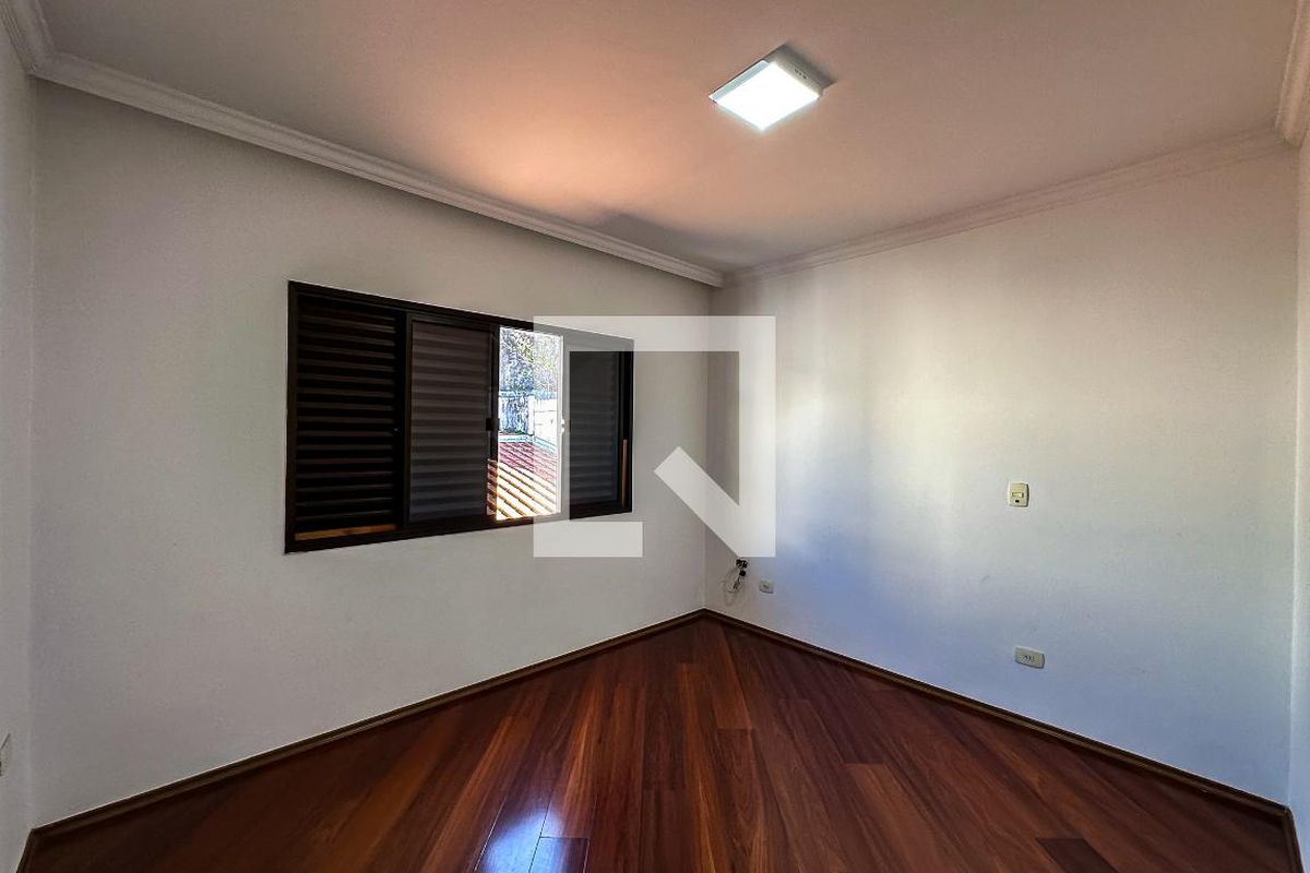 Casa, 3 quartos, 186 m² - Foto 37