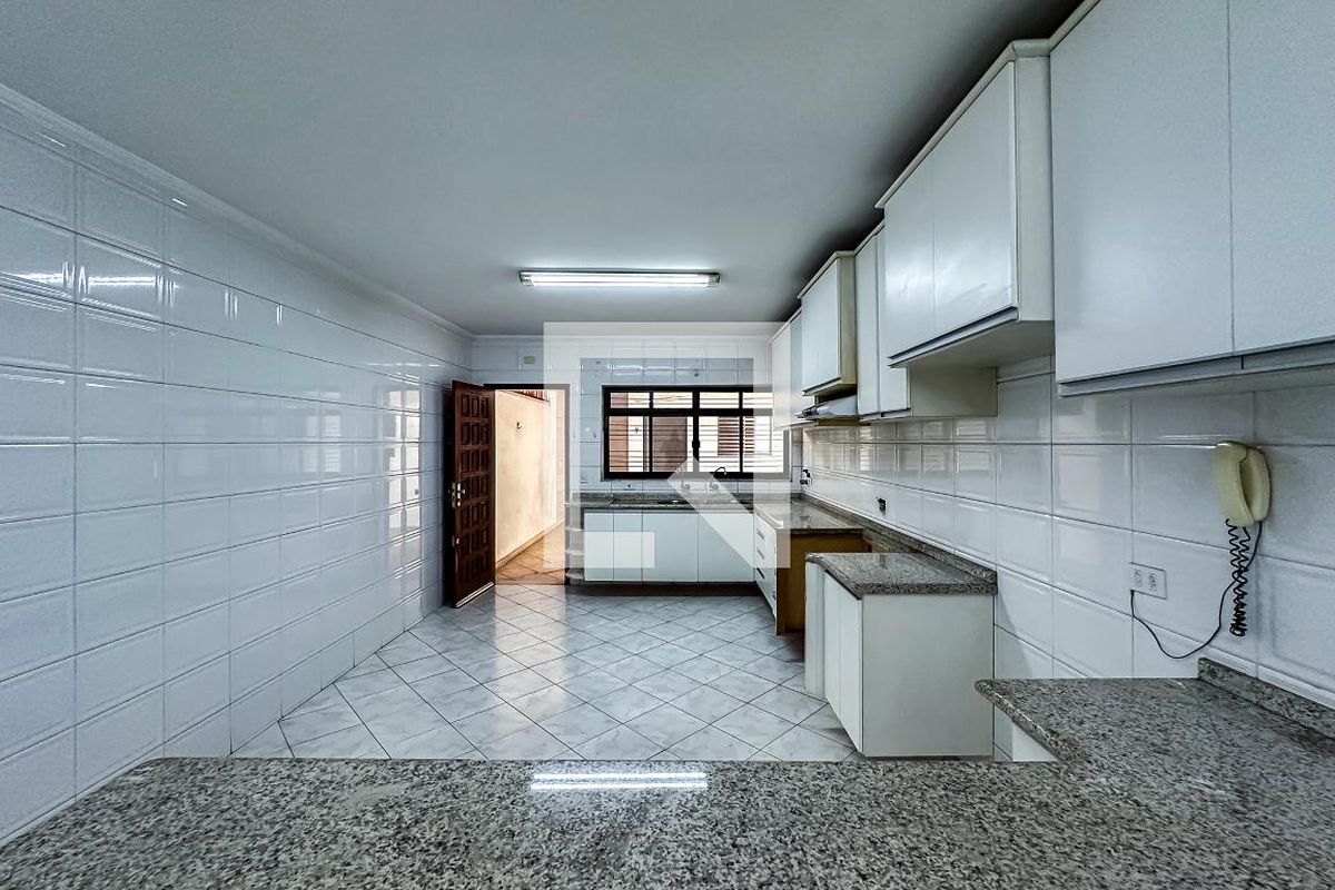 Casa, 3 quartos, 186 m² - Foto 48