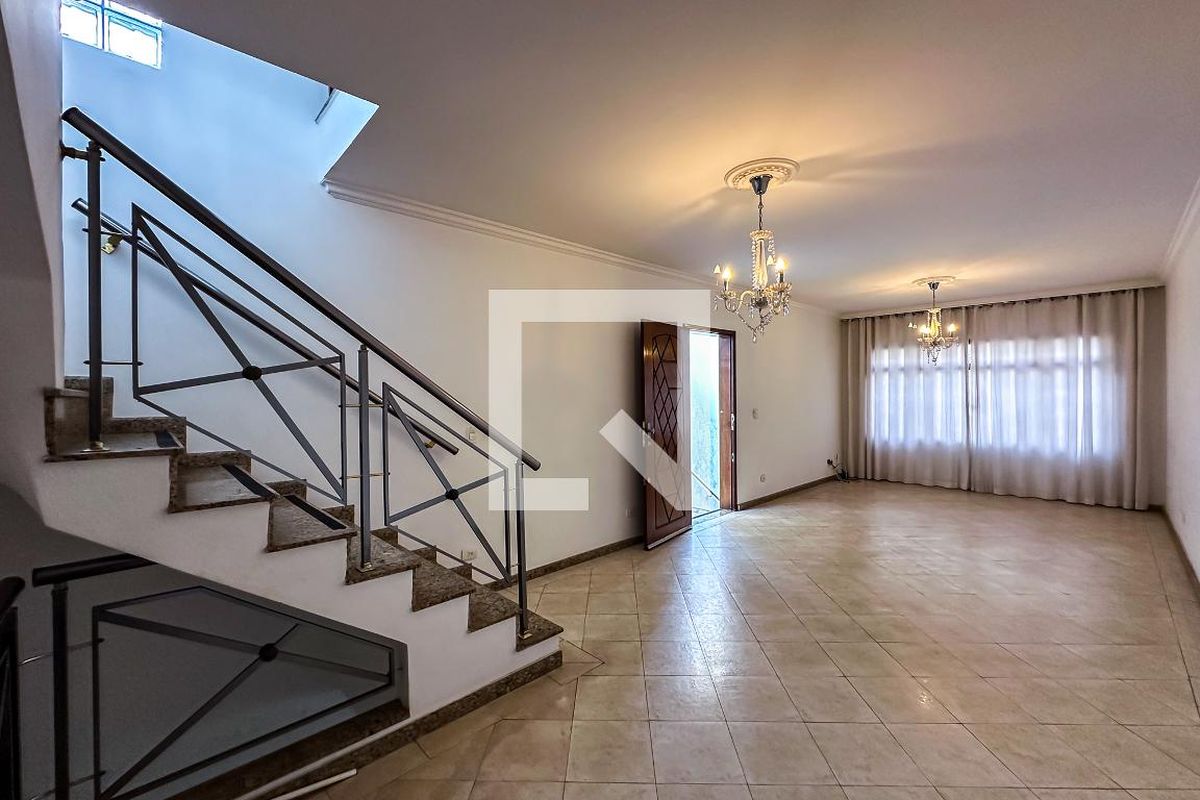 Casa, 3 quartos, 186 m² - Foto 1