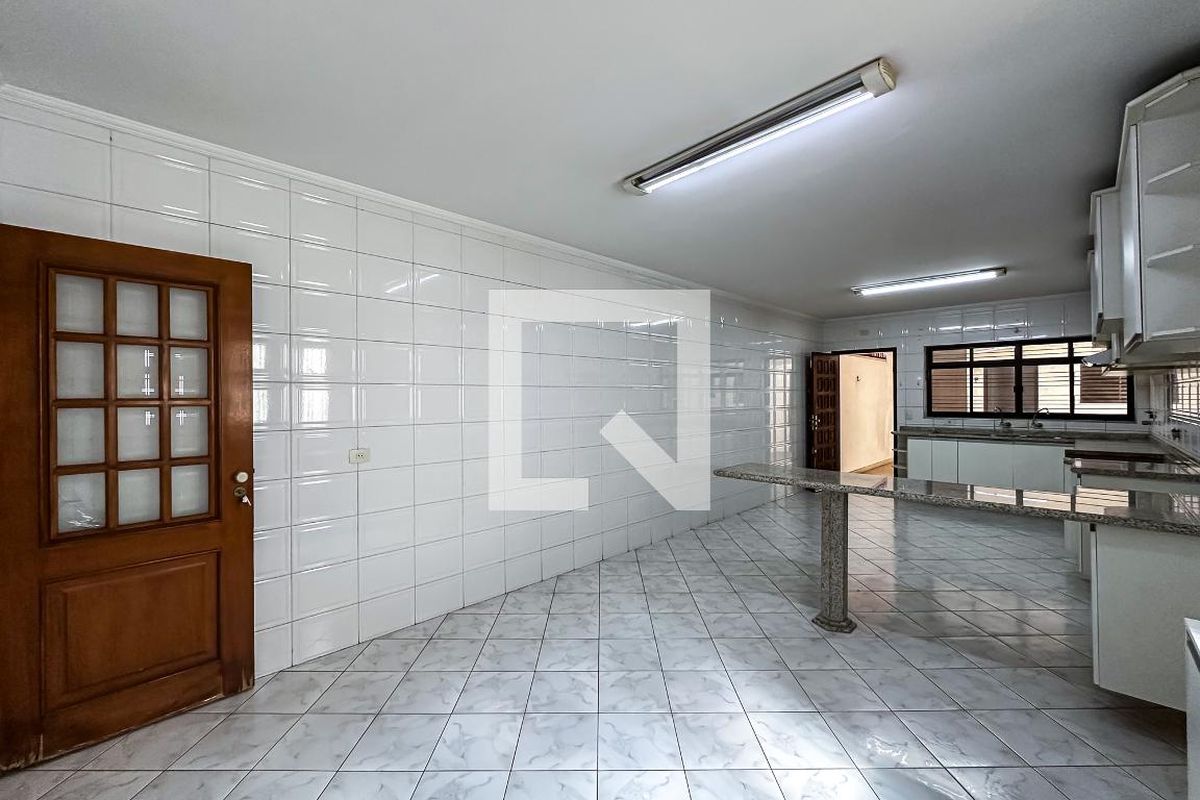 Casa, 3 quartos, 186 m² - Foto 8