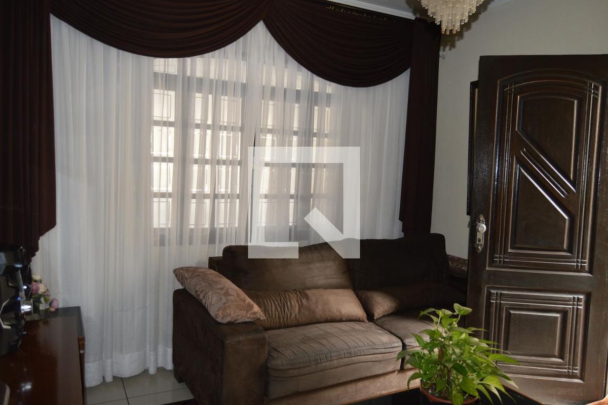 Casa, 3 quartos, 130 m² - Foto 2