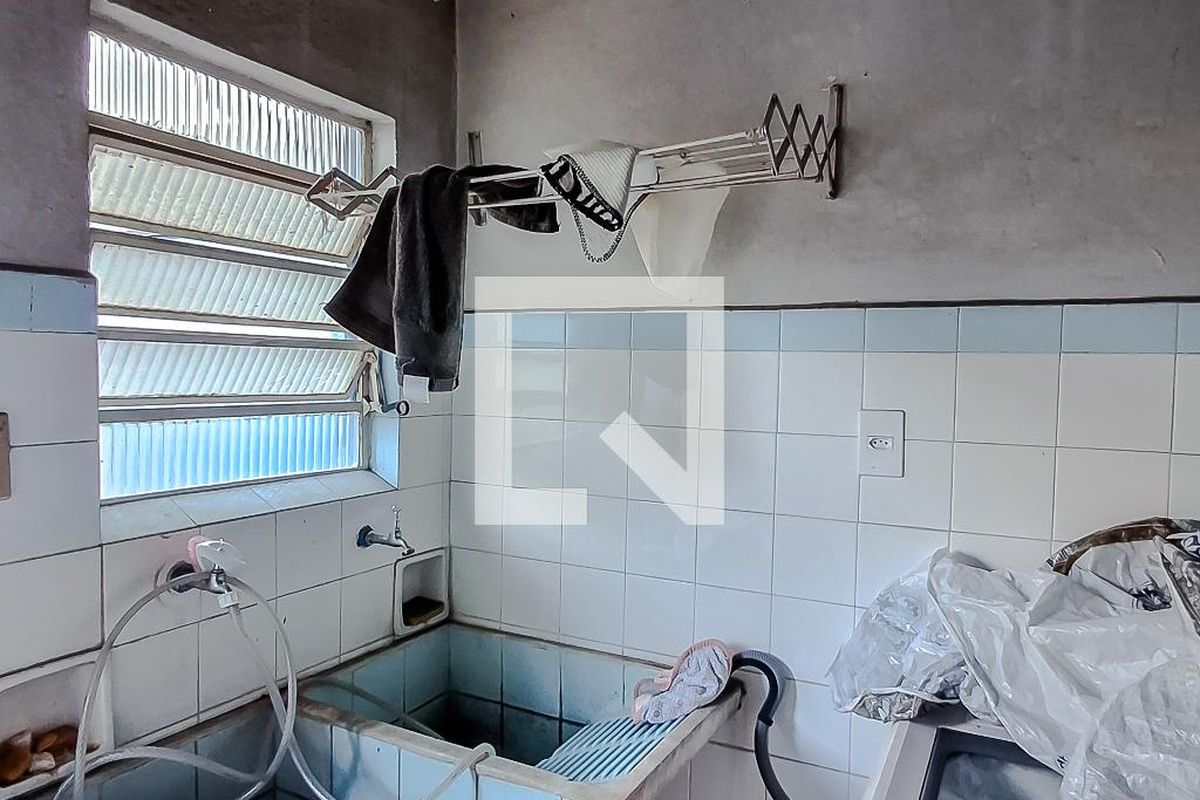 Casa, 4 quartos, 270 m² - Foto 43