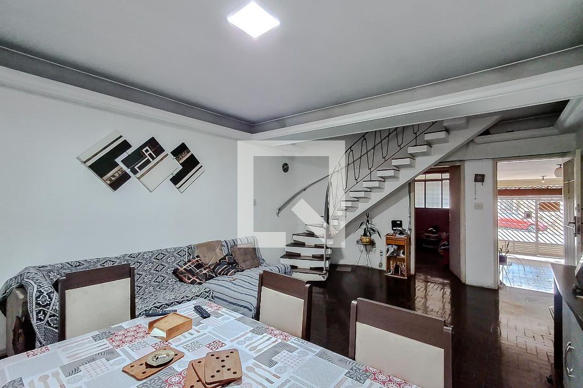 Casa, 4 quartos, 270 m² - Foto 4