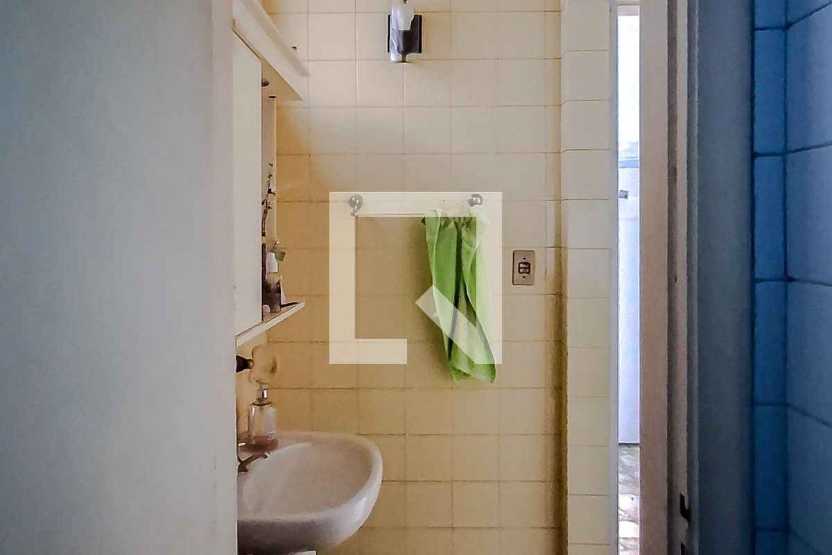Casa, 4 quartos, 270 m² - Foto 35