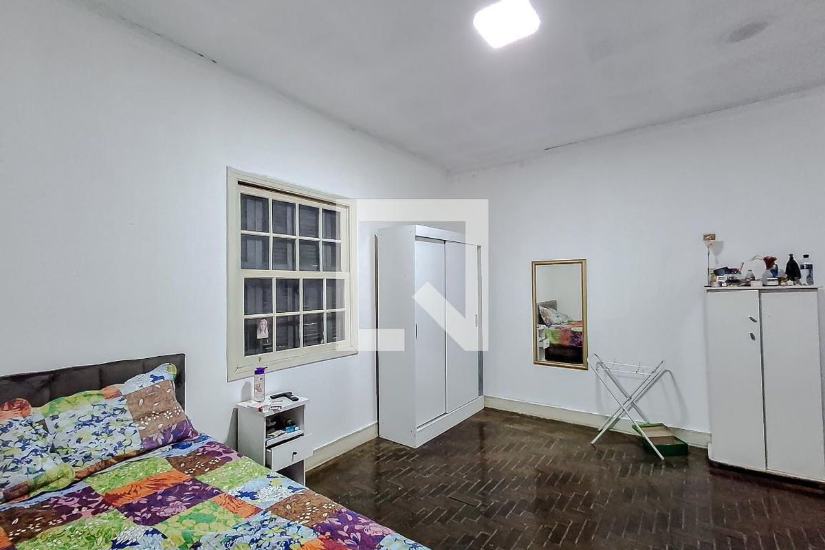 Casa, 4 quartos, 270 m² - Foto 26