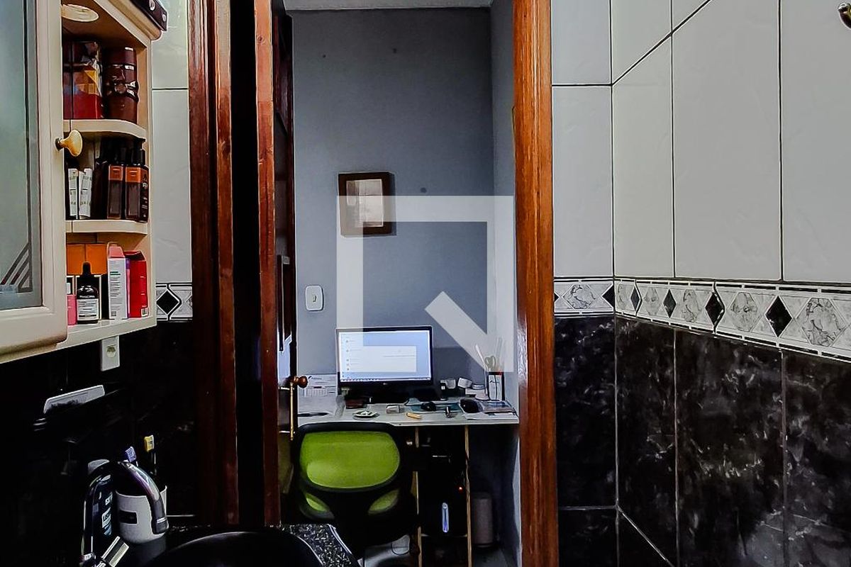 Casa, 4 quartos, 270 m² - Foto 72