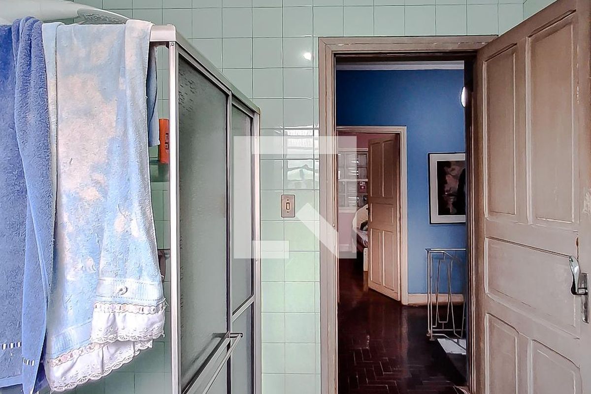Casa, 4 quartos, 270 m² - Foto 30