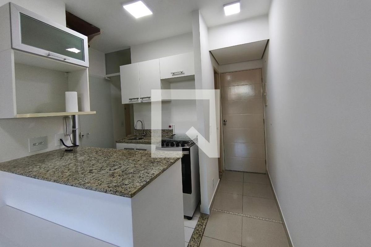 Apartamento à Venda - Cambuí, 1 Quarto,  50 m2 em , Campinas - sp | SoloBR