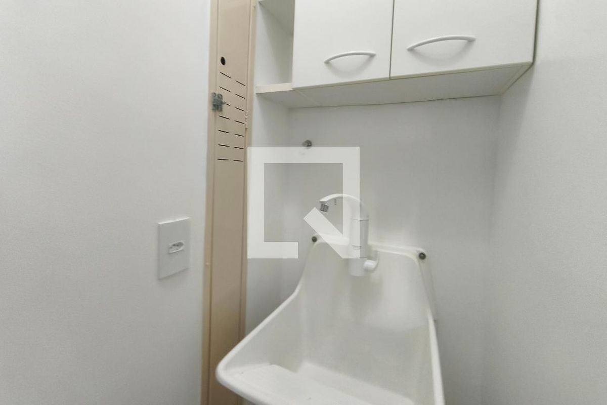 Apartamento à Venda - Cambuí, 1 Quarto,  50 m2 em , Campinas - sp | SoloBR