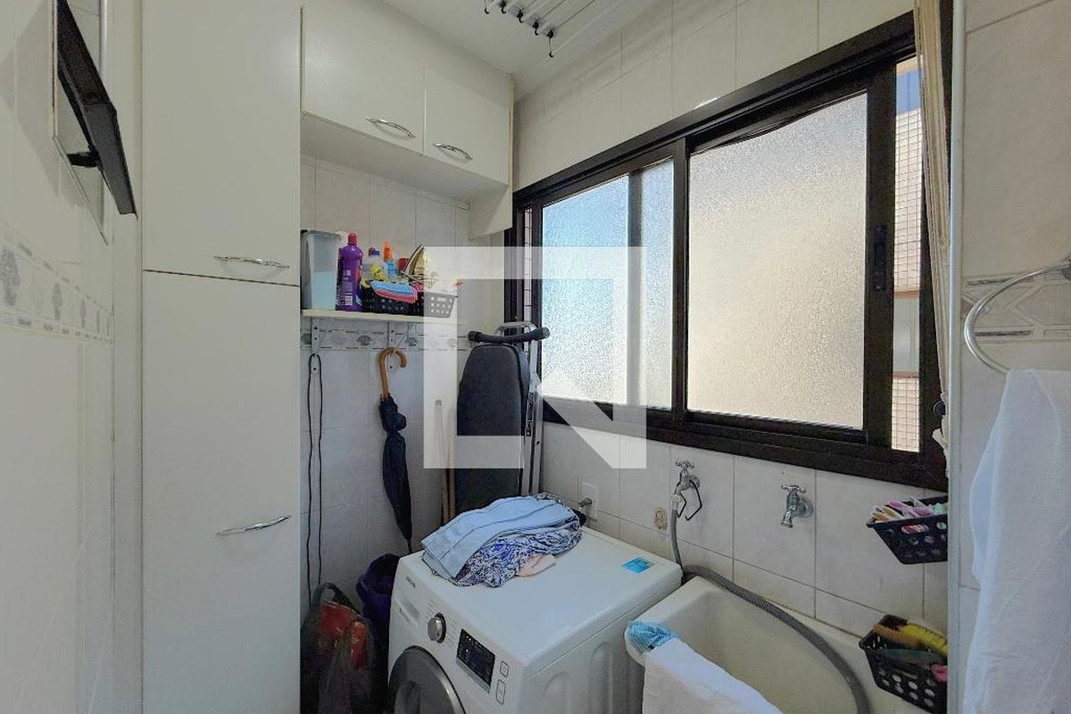 Apartamento à Venda - Mansões Santo Antônio, 2 Quartos,  120 m2 em , Campinas - sp | SoloBR