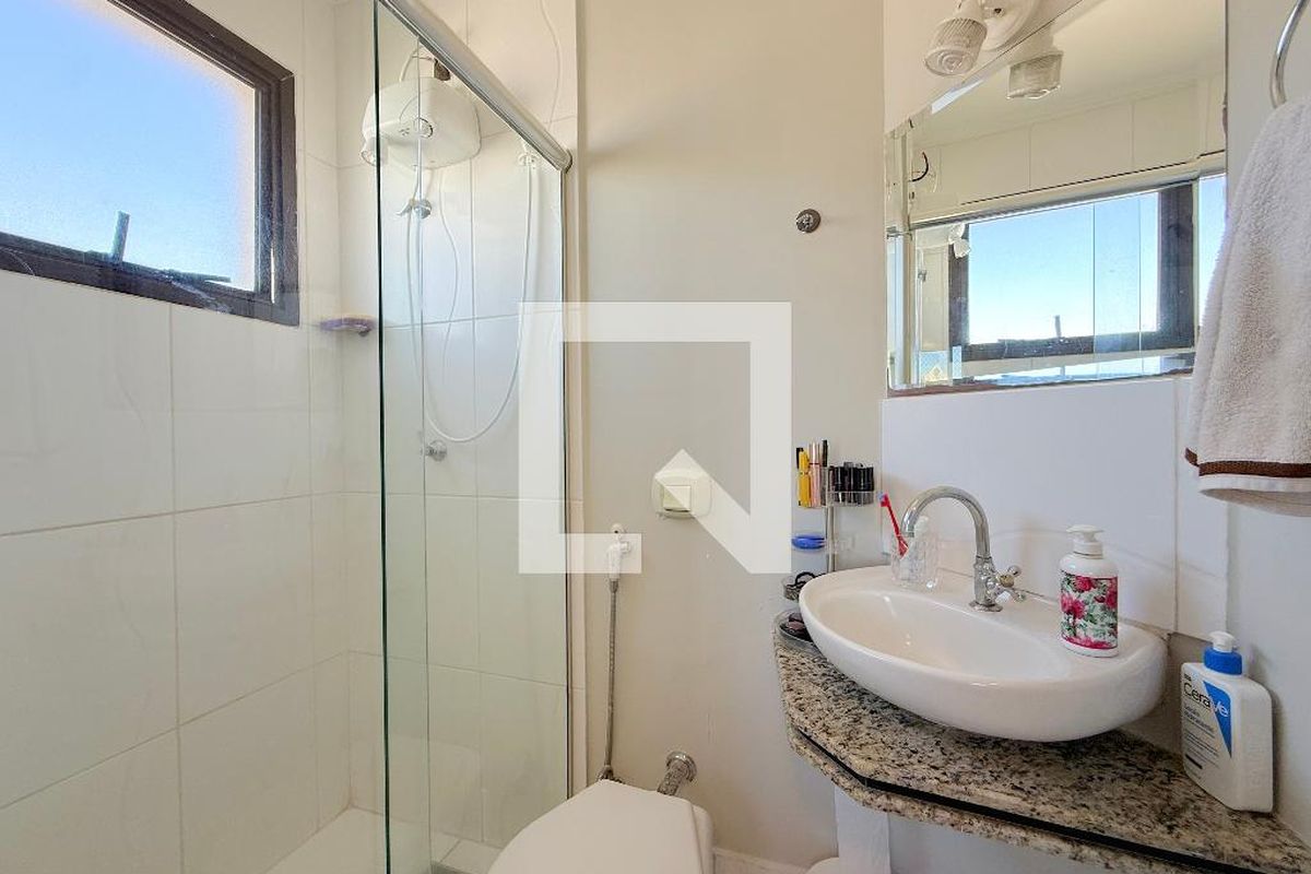 Apartamento à Venda - Mansões Santo Antônio, 2 Quartos,  120 m2 em , Campinas - sp | SoloBR