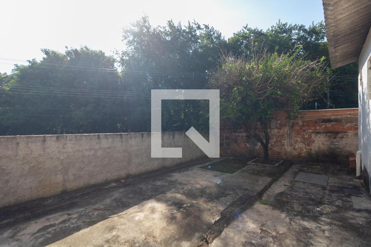 Casa à Venda - Parque Prado, 4 Quartos,  140 m2 em , Campinas - sp | SoloBR