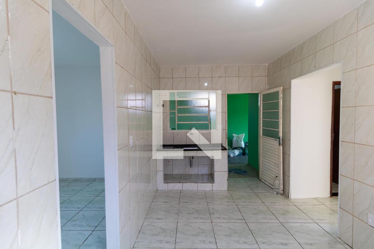 Casa à Venda - Parque Prado, 4 Quartos,  140 m2 em , Campinas - sp | SoloBR