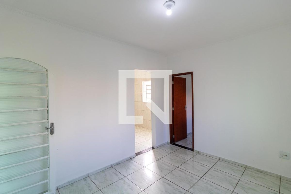 Casa à Venda - Parque Prado, 4 Quartos,  140 m2 em , Campinas - sp | SoloBR