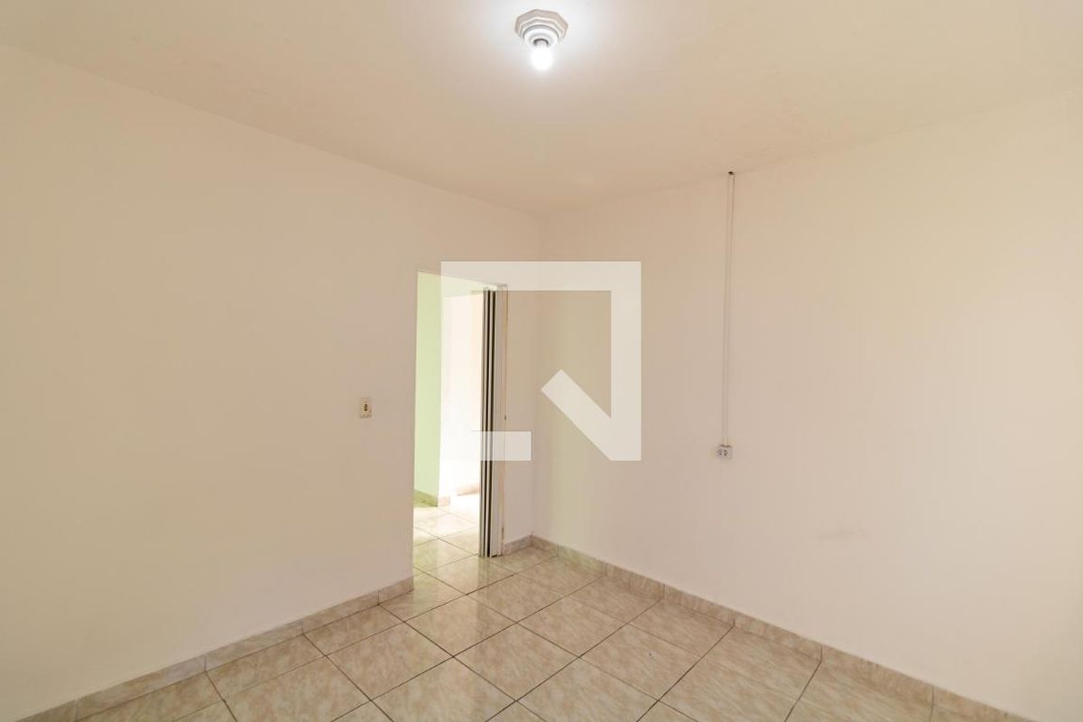 Casa à Venda - Parque Prado, 4 Quartos,  140 m2 em , Campinas - sp | SoloBR