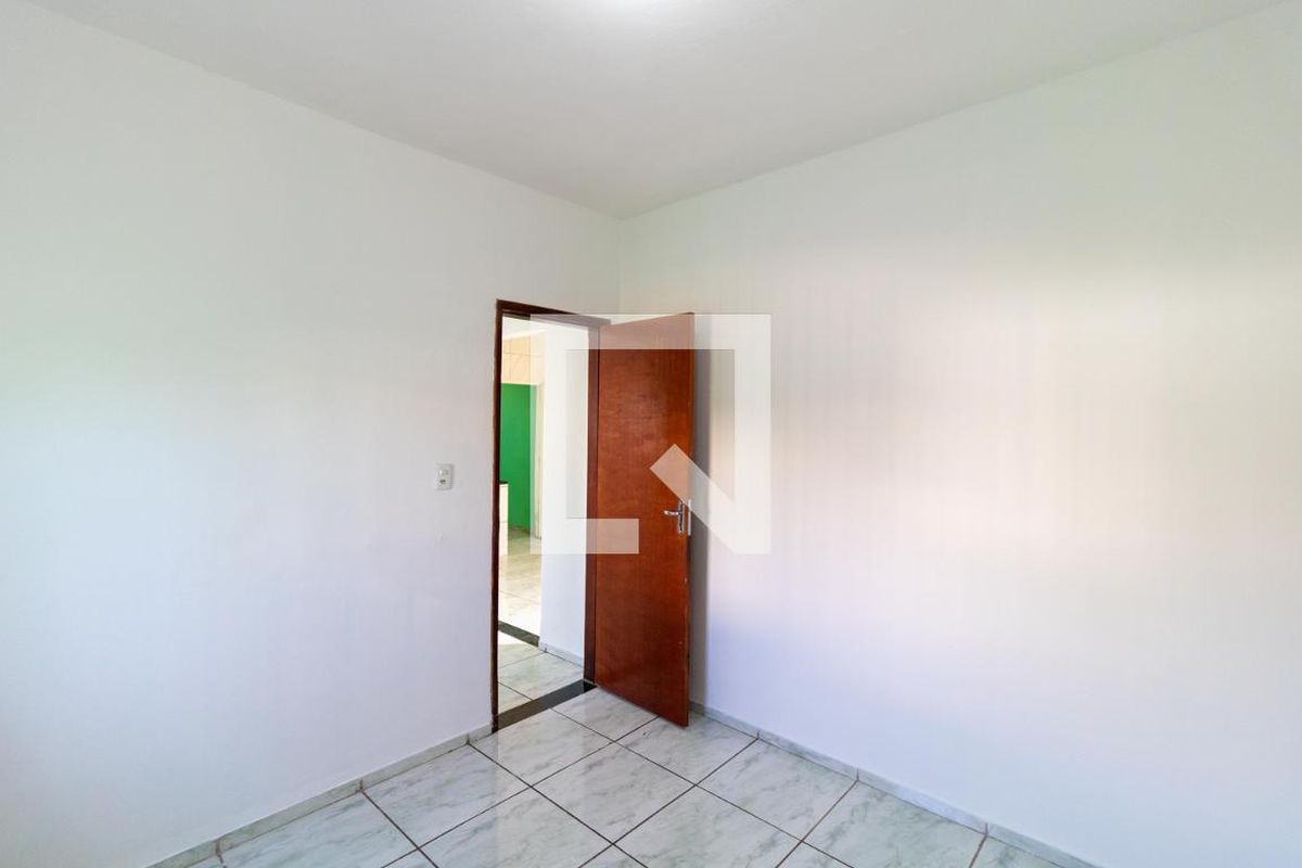 Casa à Venda - Parque Prado, 4 Quartos,  140 m2 em , Campinas - sp | SoloBR