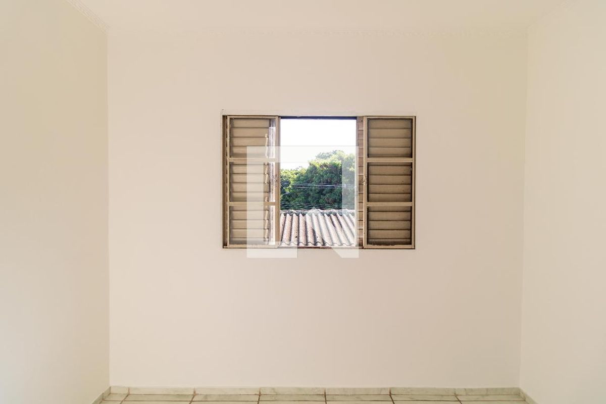 Casa à Venda - Parque Prado, 4 Quartos,  140 m2 em , Campinas - sp | SoloBR