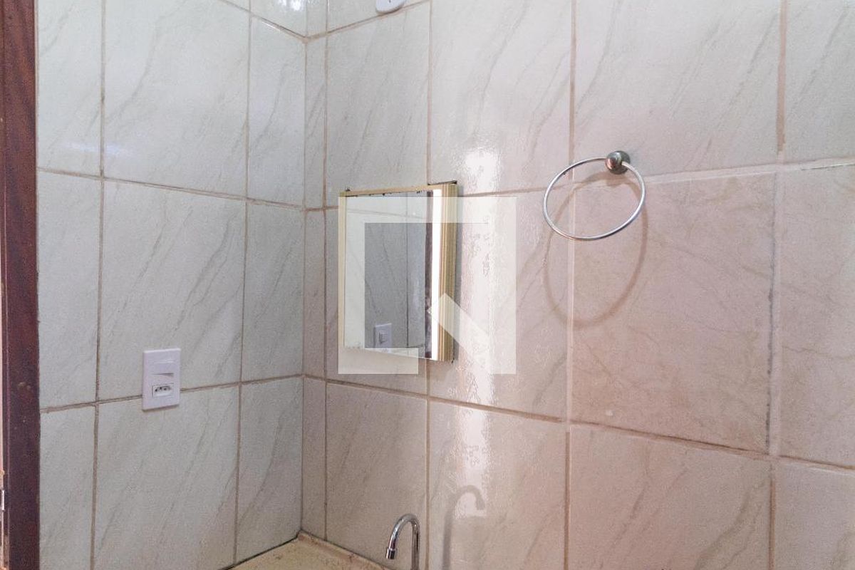 Casa à Venda - Parque Prado, 4 Quartos,  140 m2 em , Campinas - sp | SoloBR