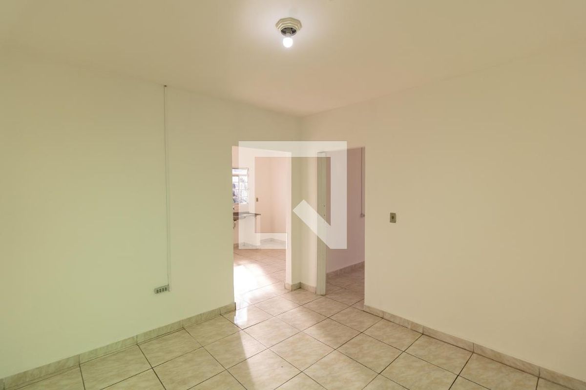 Casa à Venda - Parque Prado, 4 Quartos,  140 m2 em , Campinas - sp | SoloBR