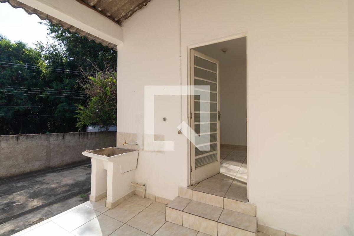 Casa à Venda - Parque Prado, 4 Quartos,  140 m2 em , Campinas - sp | SoloBR