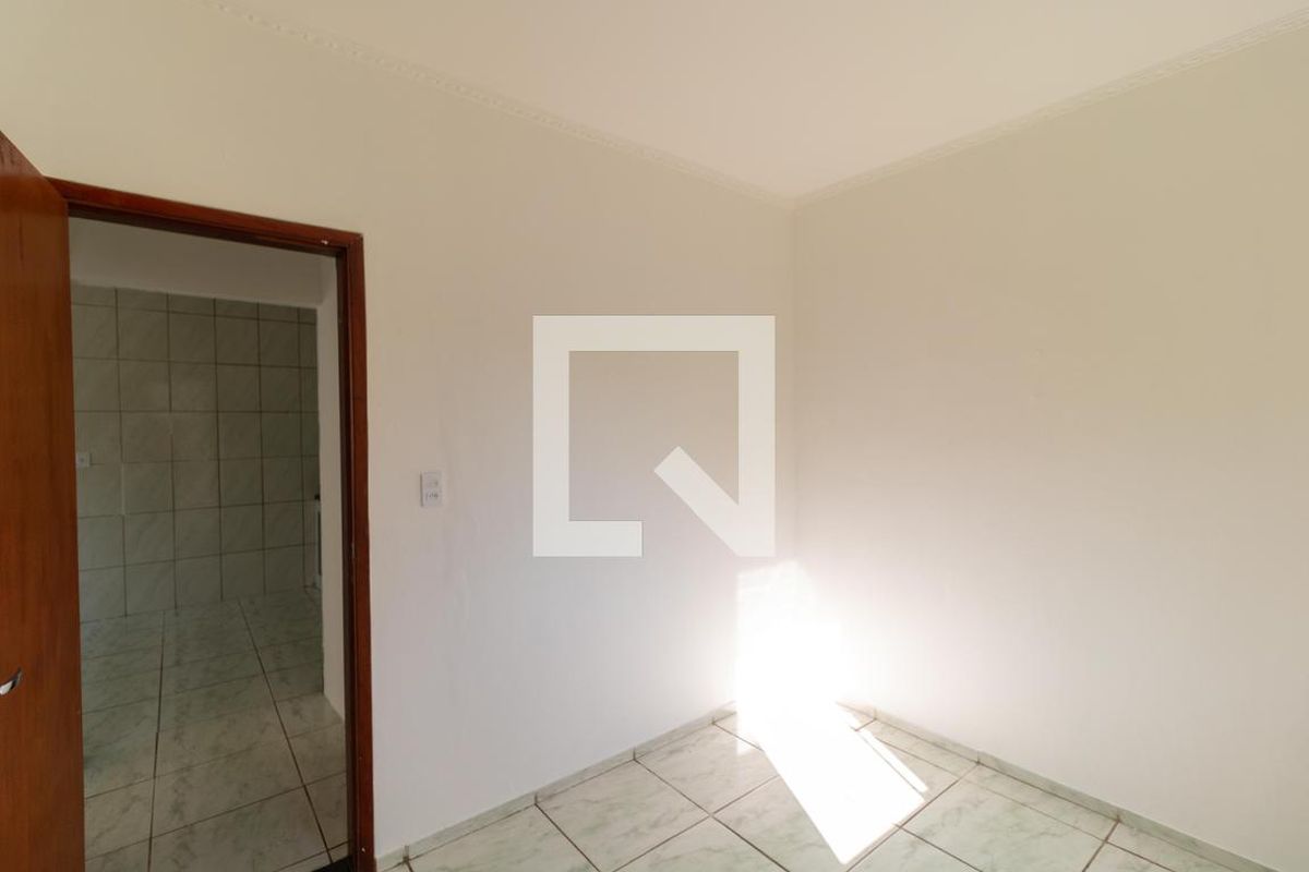 Casa à Venda - Parque Prado, 4 Quartos,  140 m2 em , Campinas - sp | SoloBR