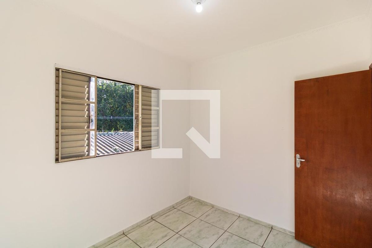 Casa à Venda - Parque Prado, 4 Quartos,  140 m2 em , Campinas - sp | SoloBR