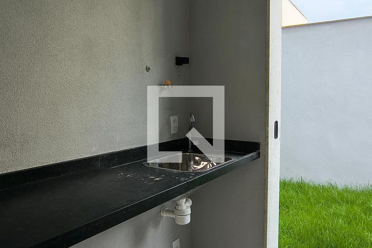 Casa, 4 quartos, 210 m² - Foto 47