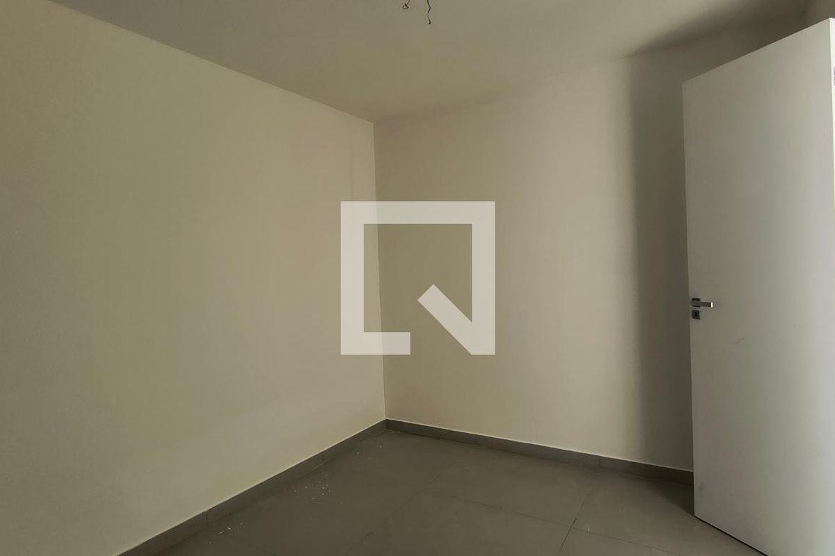 Casa, 4 quartos, 210 m² - Foto 13