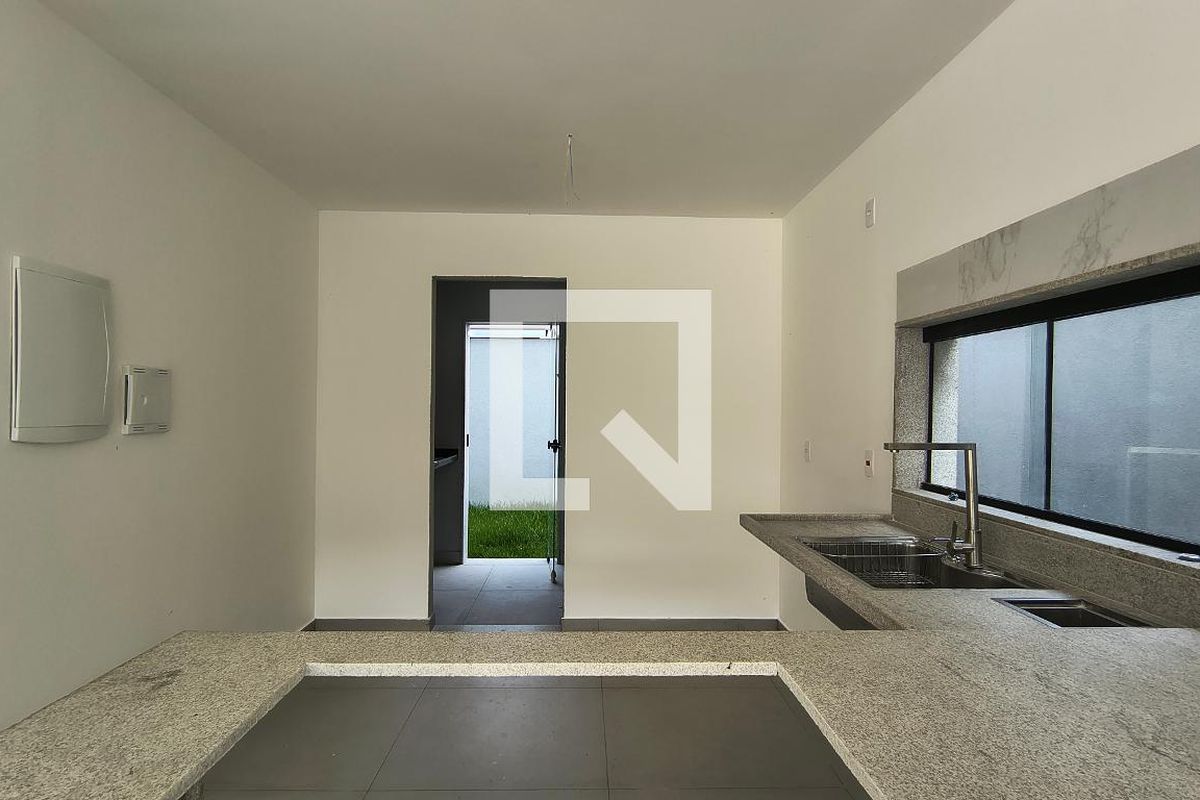 Casa, 4 quartos, 210 m² - Foto 43
