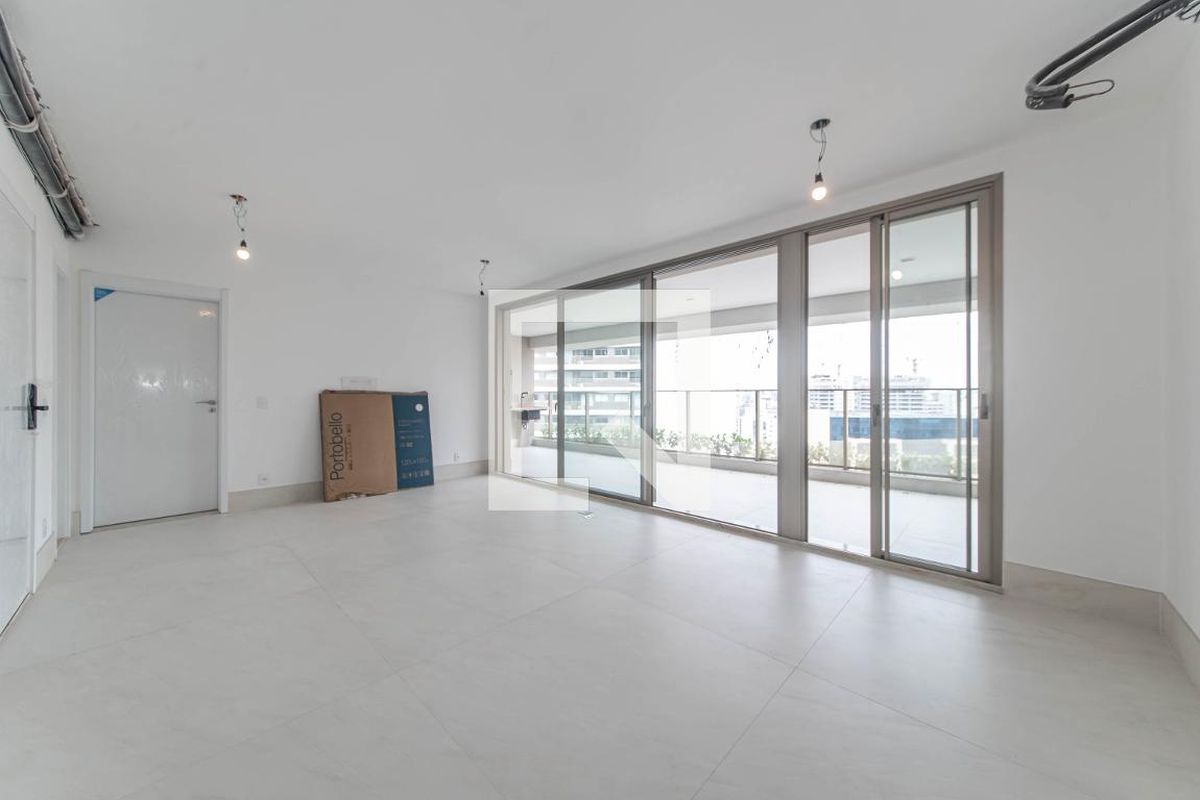 Apartamento, 3 quartos, 150 m² - Foto 1