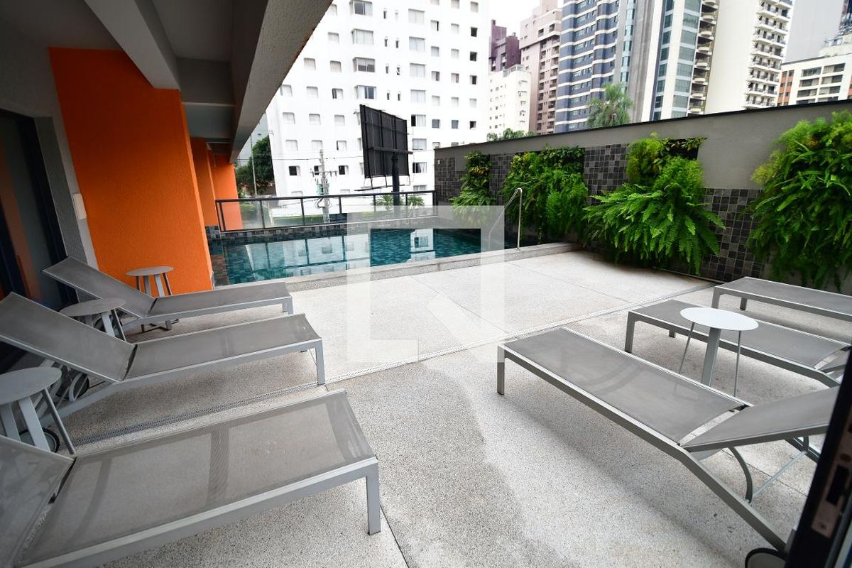 Apartamento à Venda - Cambuí, 1 Quarto,  40 m2 em , Campinas - sp | SoloBR