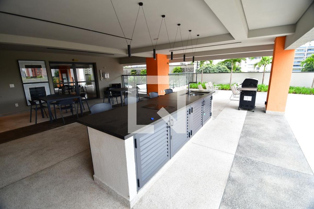 Apartamento à Venda - Cambuí, 1 Quarto,  40 m2 em , Campinas - sp | SoloBR