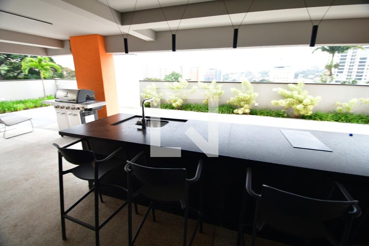 Apartamento à Venda - Cambuí, 1 Quarto,  40 m2 em , Campinas - sp | SoloBR