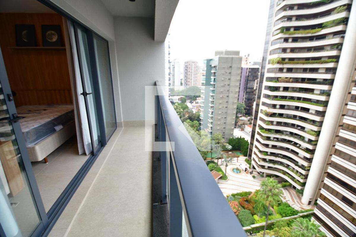 Apartamento à Venda - Cambuí, 1 Quarto,  40 m2 em , Campinas - sp | SoloBR
