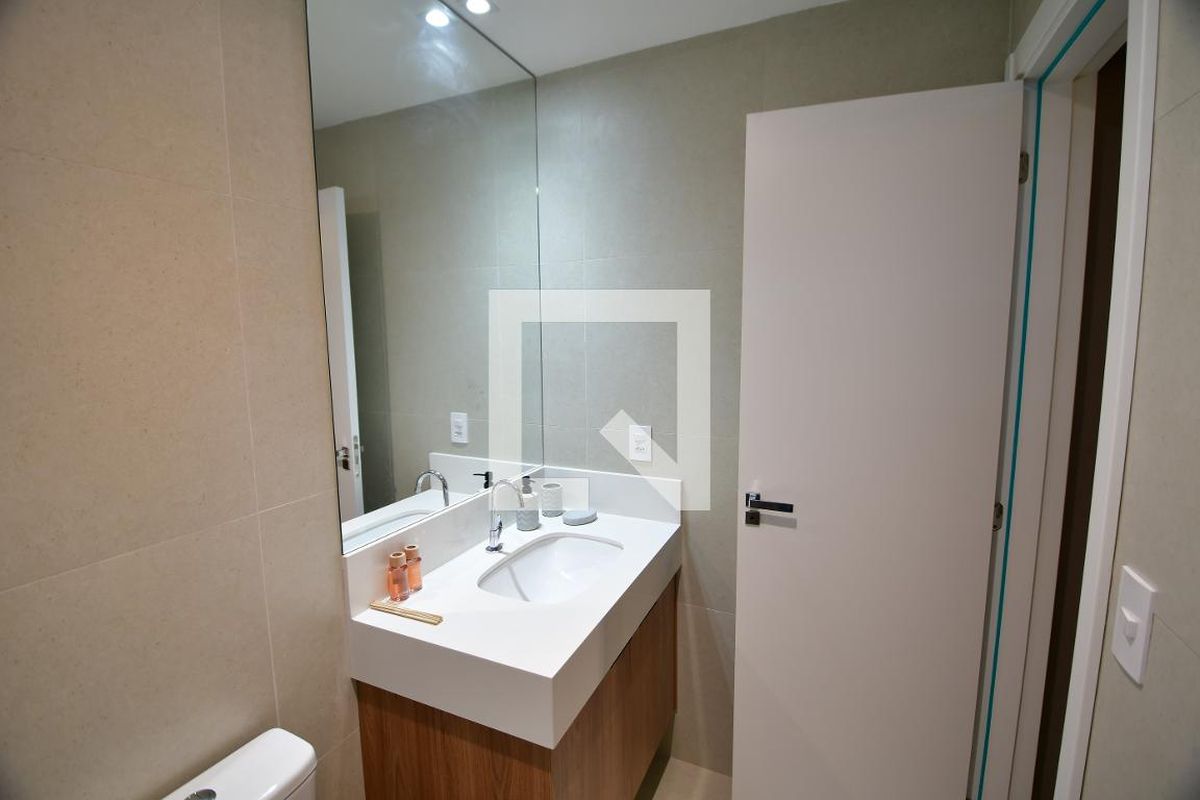 Apartamento à Venda - Cambuí, 1 Quarto,  40 m2 em , Campinas - sp | SoloBR
