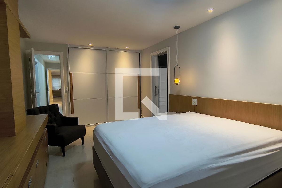 Apartamento, 3 quartos, 197 m² - Foto 16