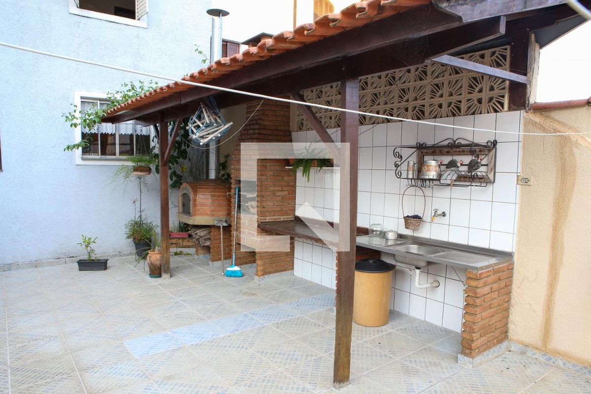 Casa, 3 quartos, 218 m² - Foto 67