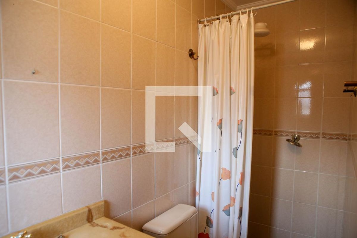 Casa, 3 quartos, 218 m² - Foto 30