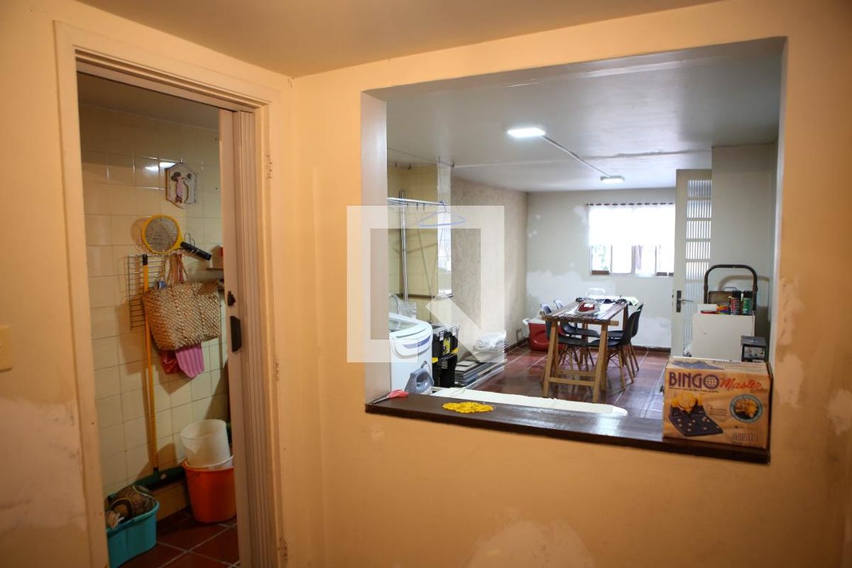 Casa, 3 quartos, 218 m² - Foto 63