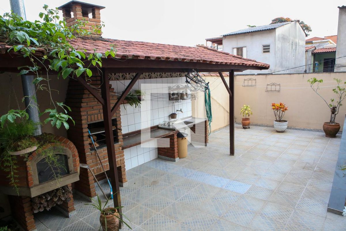 Casa, 3 quartos, 218 m² - Foto 66