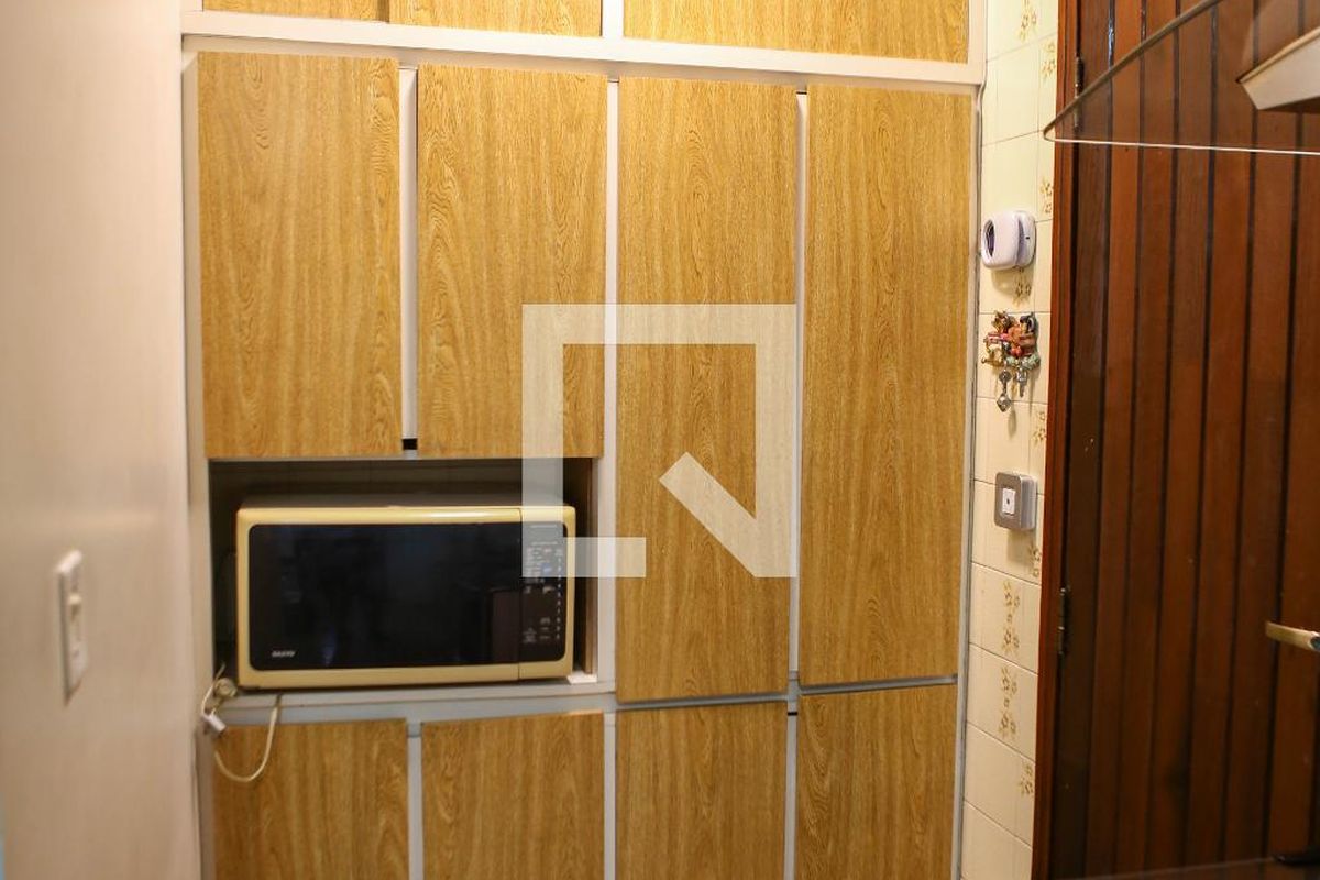 Casa, 3 quartos, 218 m² - Foto 54