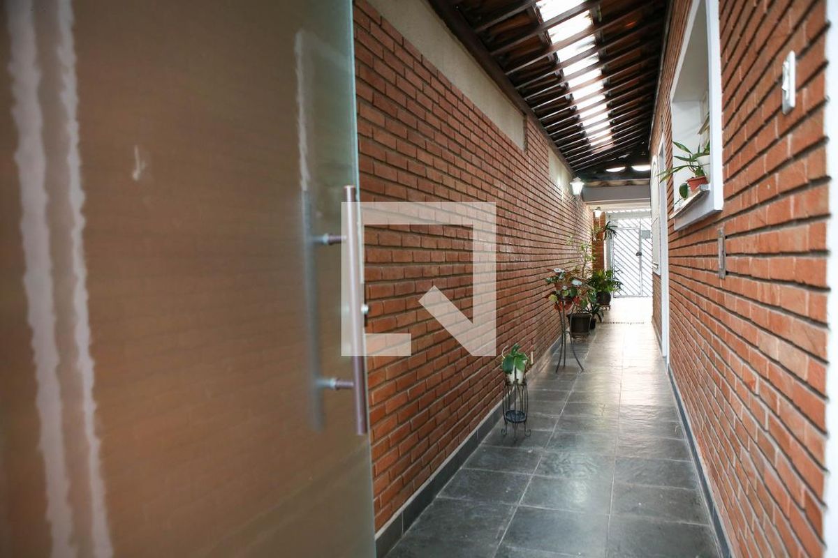 Casa, 3 quartos, 218 m² - Foto 75